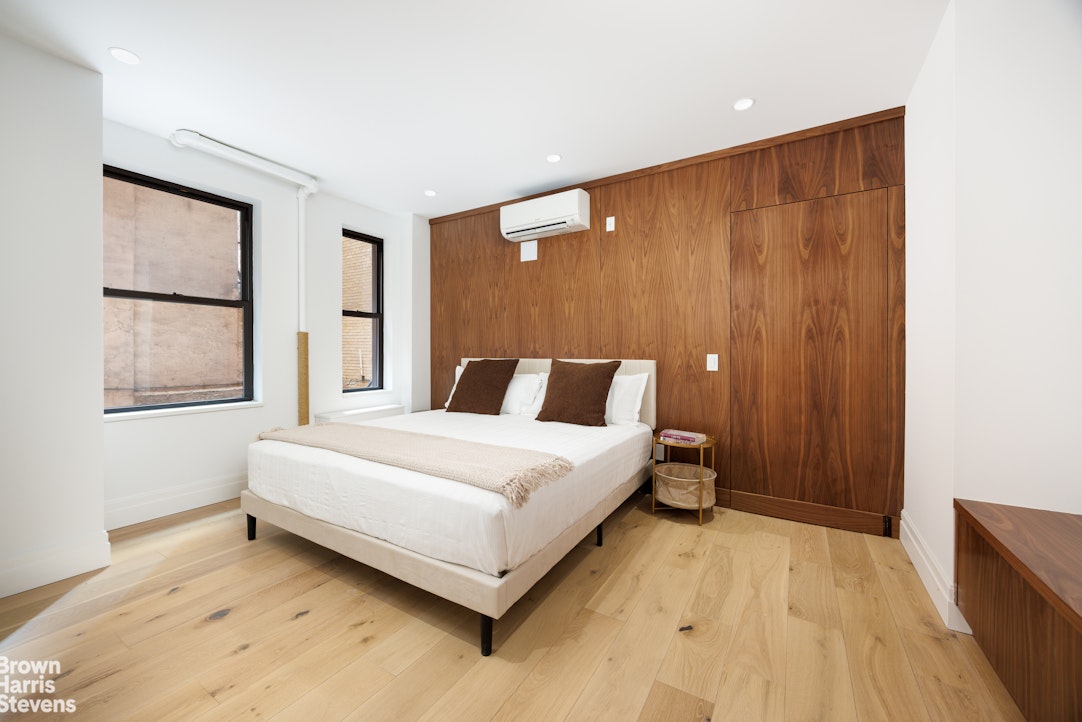 175 East 79th Street, Unit MAIS Manhattan, NY 10075 - Photo 4 of 14