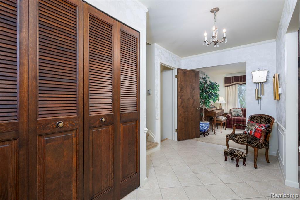 830 Croydon Road Rochester Hills, MI 48309 - Photo 20 of 50