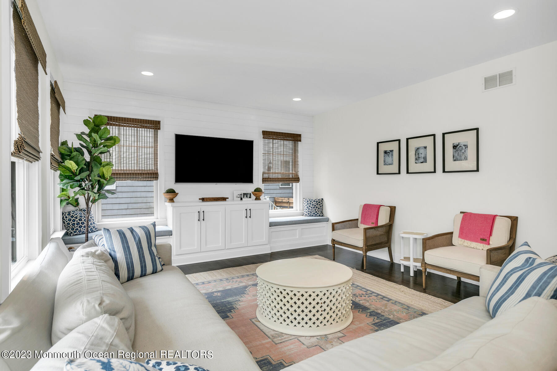 17 Forrest Avenue Rumson, NJ 07760 - Photo 18 of 46 Family Room