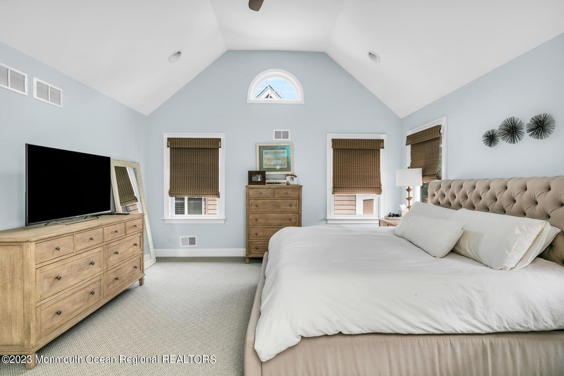 17 Forrest Avenue Rumson, NJ 07760 - Photo 24 of 46 Vault ceiling