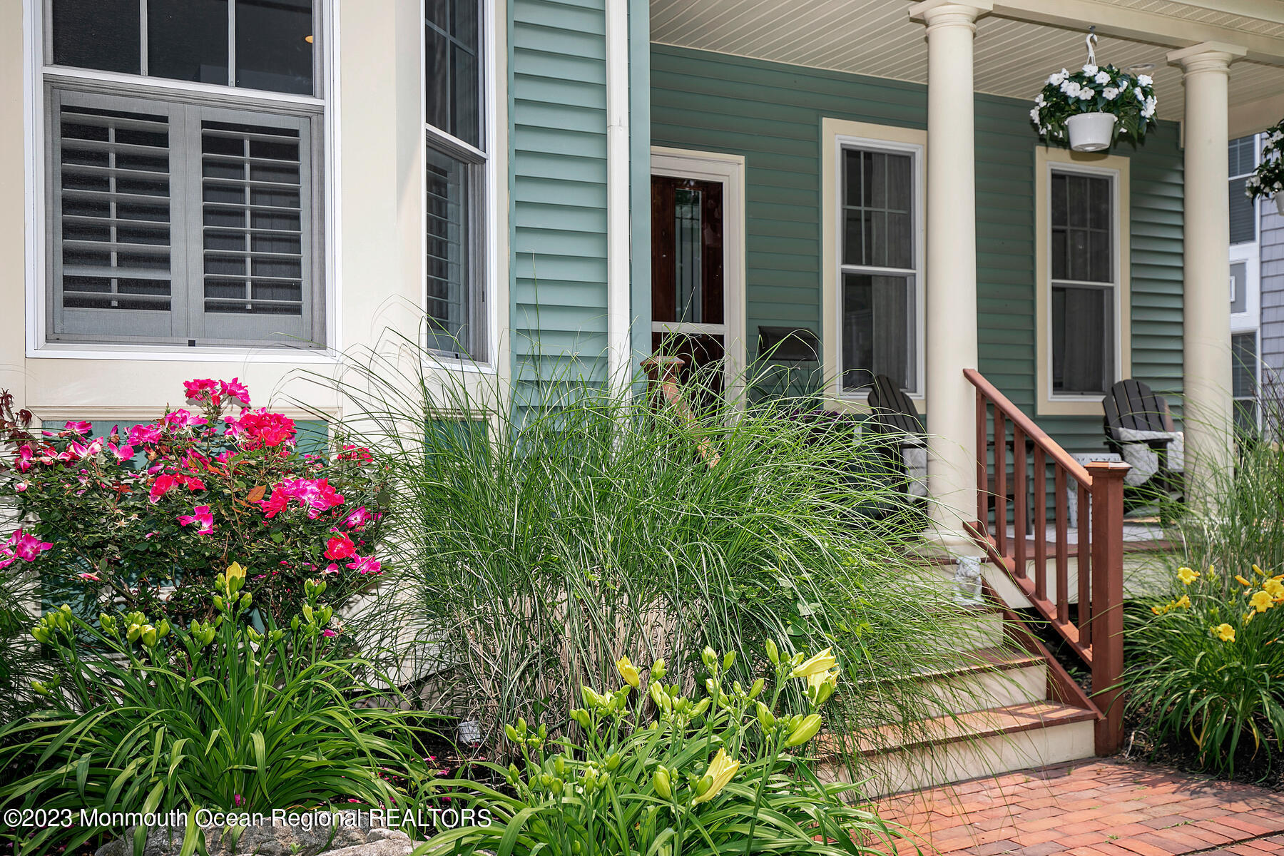 17 Forrest Avenue Rumson, NJ 07760 - Photo 3 of 46 Welcoming Entry