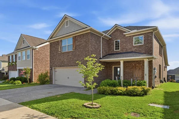 $540,000 | 300 Black Thorn Lane, Gallatin, TN 37066