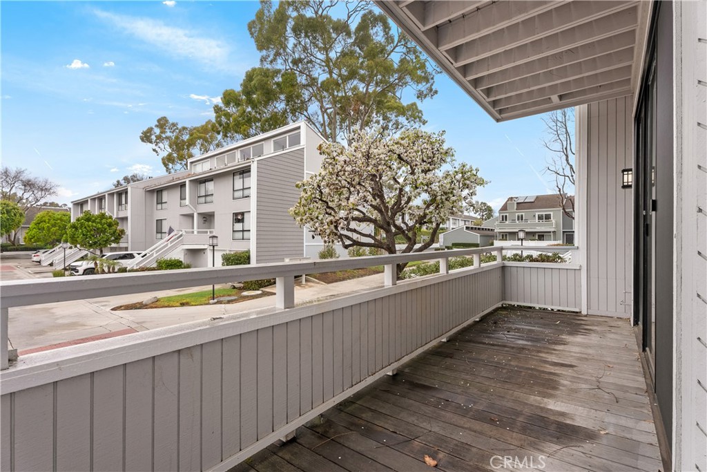 3 Kamalii Court, Unit 276 Newport Beach, CA 92663 - Photo 4 of 28