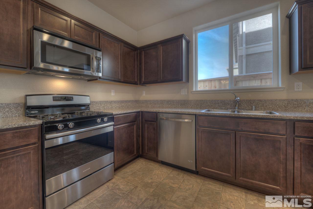 3670 Remington Road Reno, NV 89506 - Photo 8 of 21 Photo 8