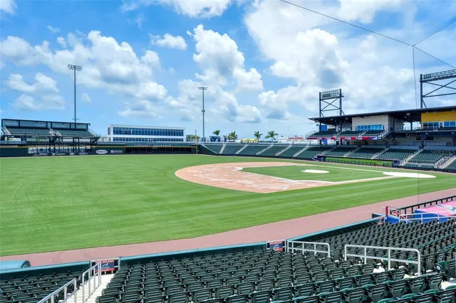 $6,500 | 12550 Galapagos Court, Unit 106, Venice, FL 34293