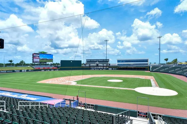 $6,500 | 12550 Galapagos Court, Unit 106, Venice, FL 34293