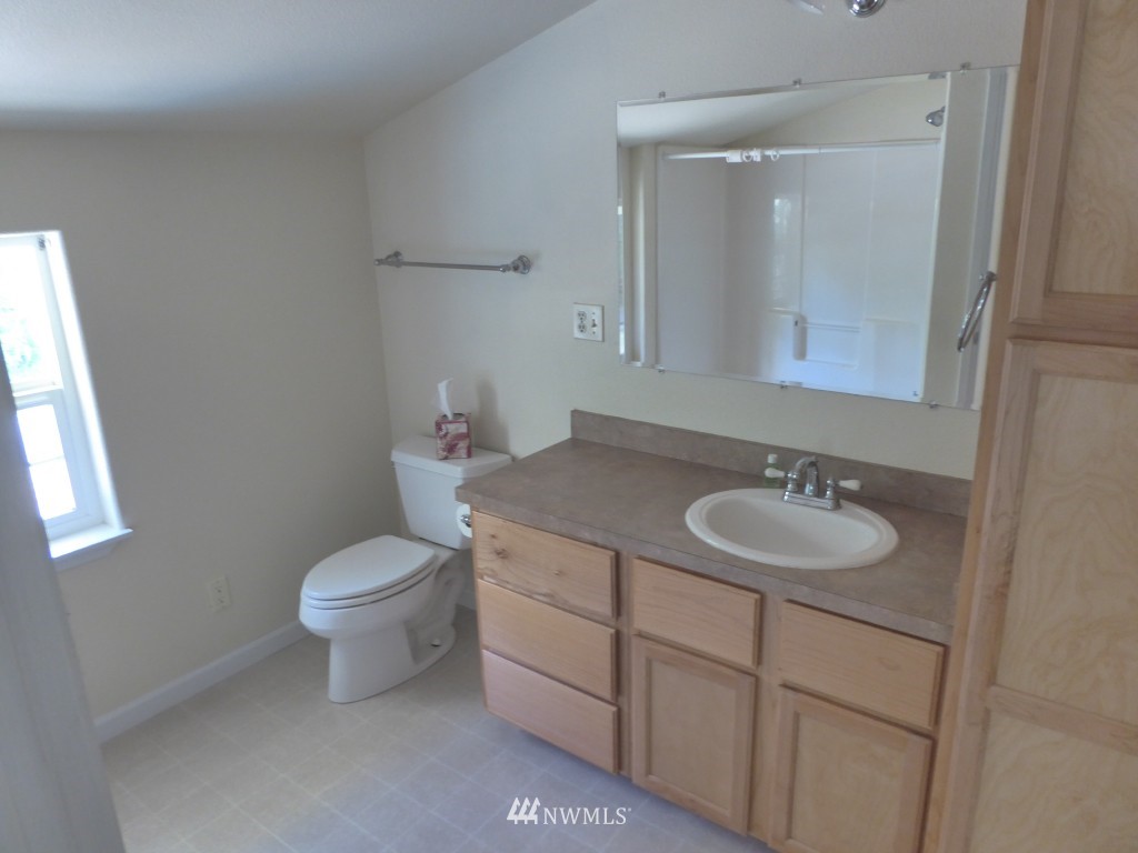 253 B Kruger Road Onalaska, WA 98570 - Photo 15 of 25 Gallery Image 15