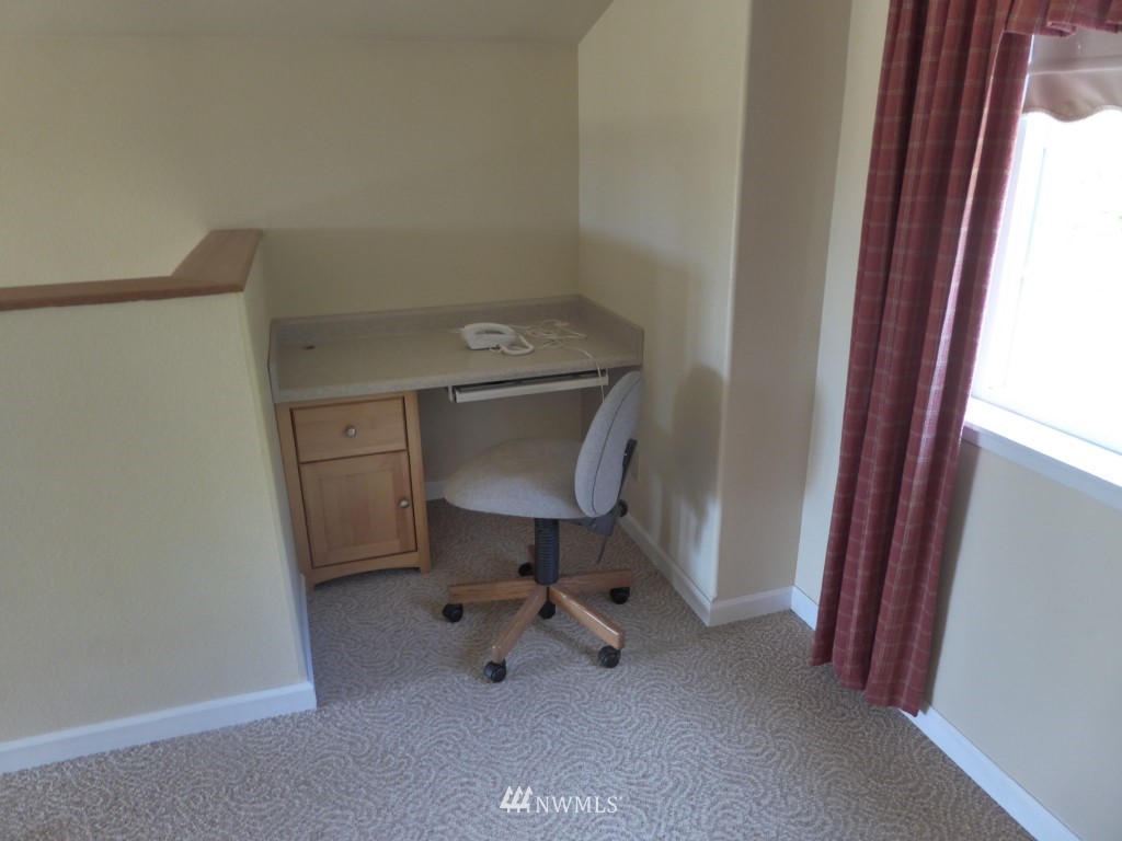 253 B Kruger Road Onalaska, WA 98570 - Photo 9 of 25 Gallery Image 9