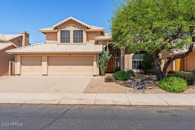 $3,000 | 4326 East Rancho Tierra Drive, Cave Creek, AZ 85331