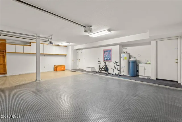 $3,000 | 4326 East Rancho Tierra Drive, Cave Creek, AZ 85331