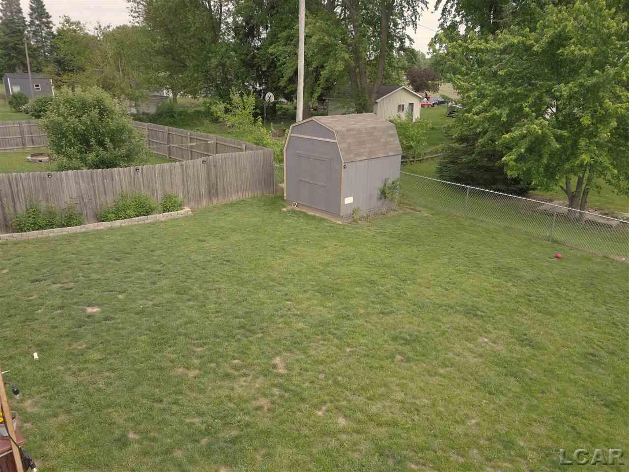 2129 Farm Valley Road Adrian, MI 49221 - Photo 11 of 38