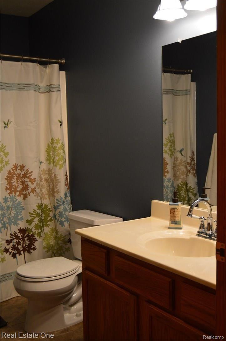 1774 South Gregory Road Fowlerville, MI 48836 - Photo 11 of 21 DSC_0093.JPG