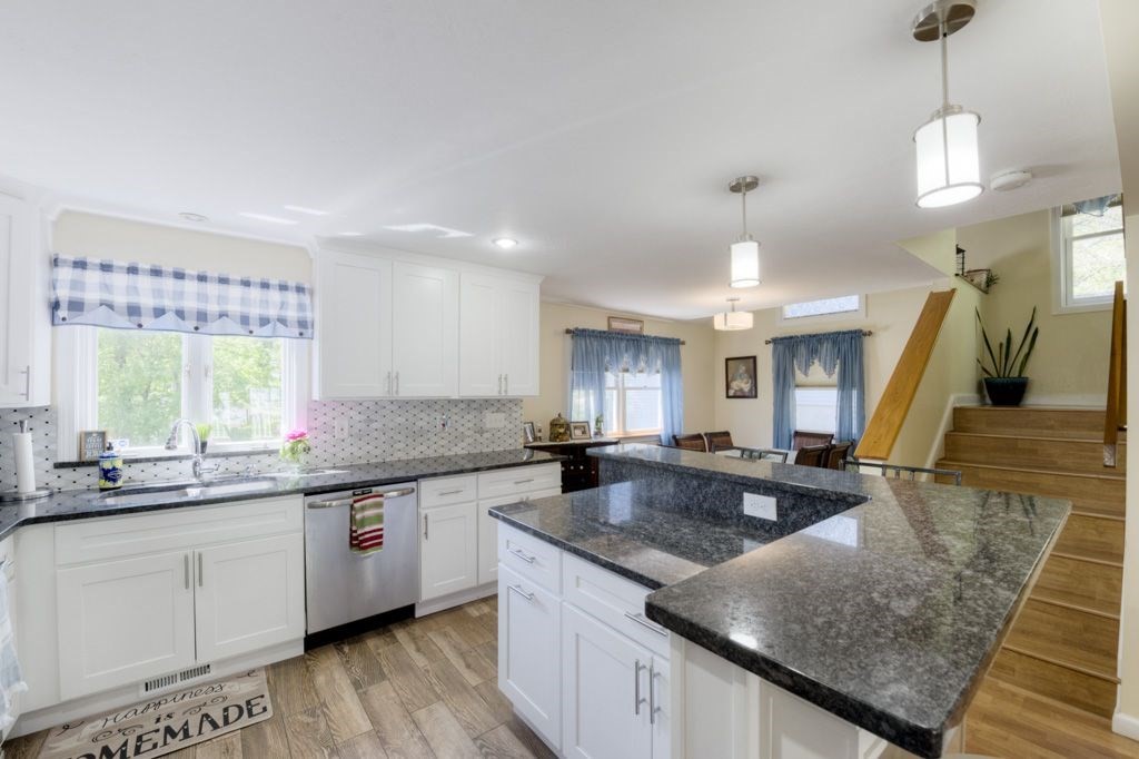 31 A Gates Road, Unit A Worcester, MA 01603 - Photo 6 of 21 Gallery Image 6