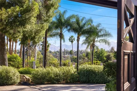 $1,199,000 | 2278 Arroyo Drive, Riverside, CA 92506