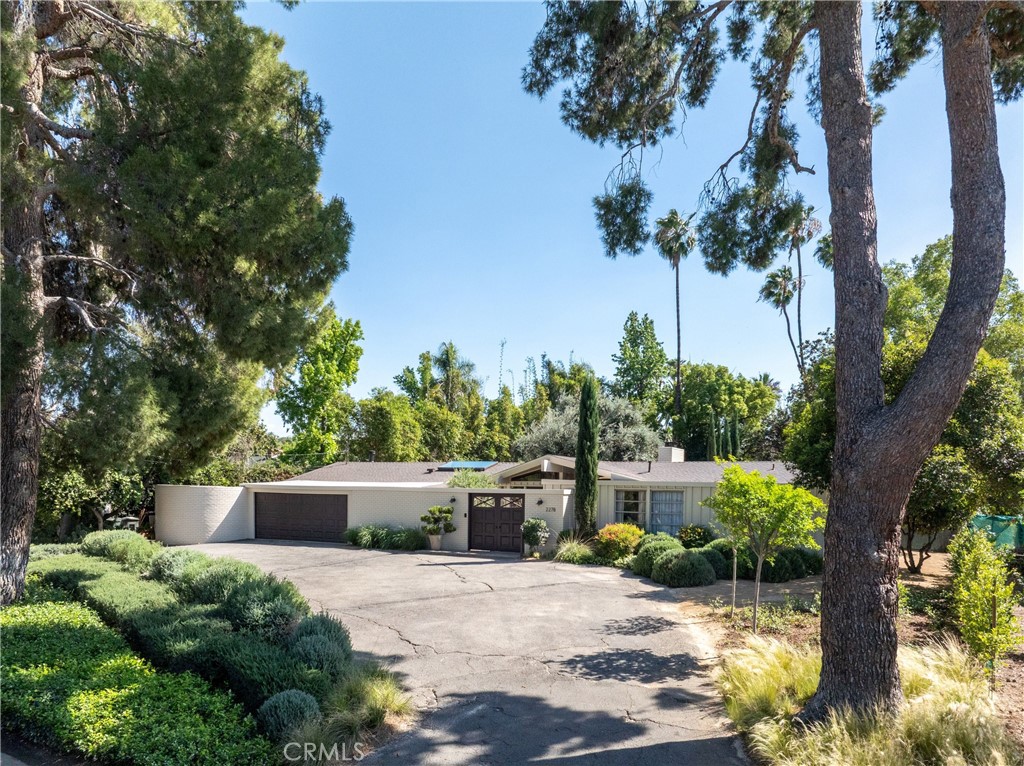 2278 Arroyo Drive Riverside, CA 92506 - Photo 9 of 75