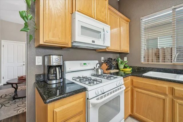 $499,990 | 1694 Presidio Way, Plumas Lake, CA 95961