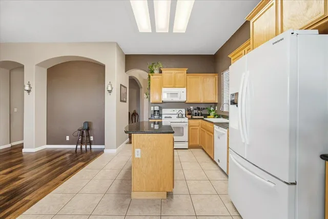 $499,990 | 1694 Presidio Way, Plumas Lake, CA 95961