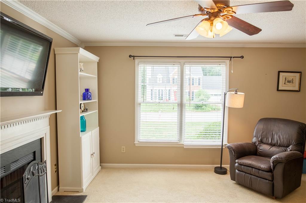 3230 Sparrowhawk Drive High Point, NC 27265 - Photo 5 of 20 Gallery Image 5