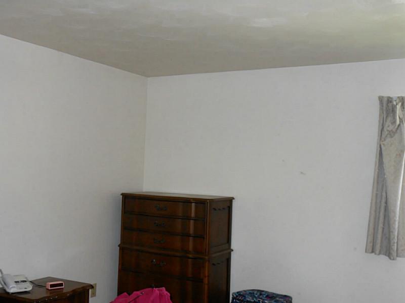 132 Rachel Street Springdale, PA 15144 - Photo 9 of 18 Bedroom.