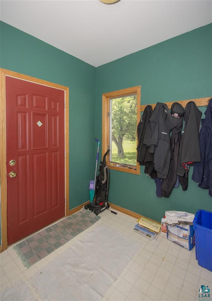 5591 North Cloquet Road Duluth, MN 55810 - Photo 4 of 19 Gallery Image 4