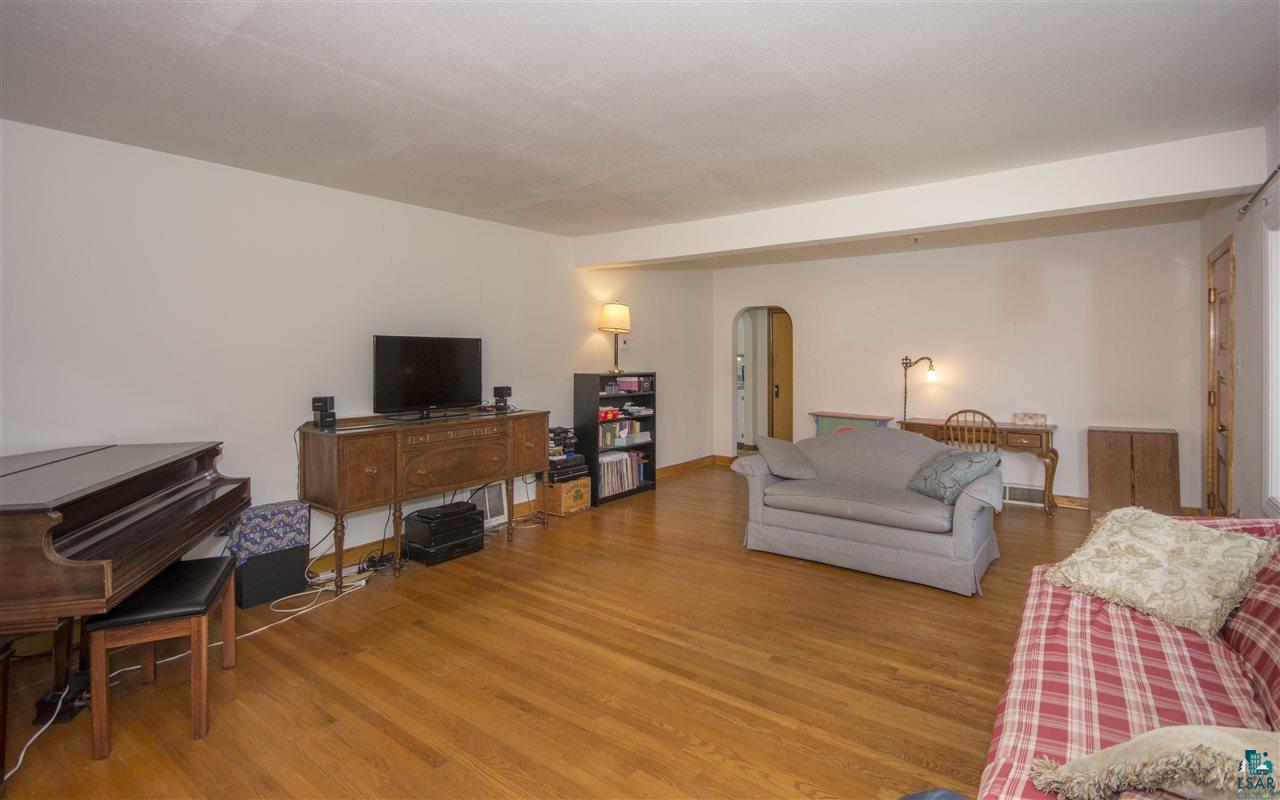 5591 North Cloquet Road Duluth, MN 55810 - Photo 6 of 19 Gallery Image 6