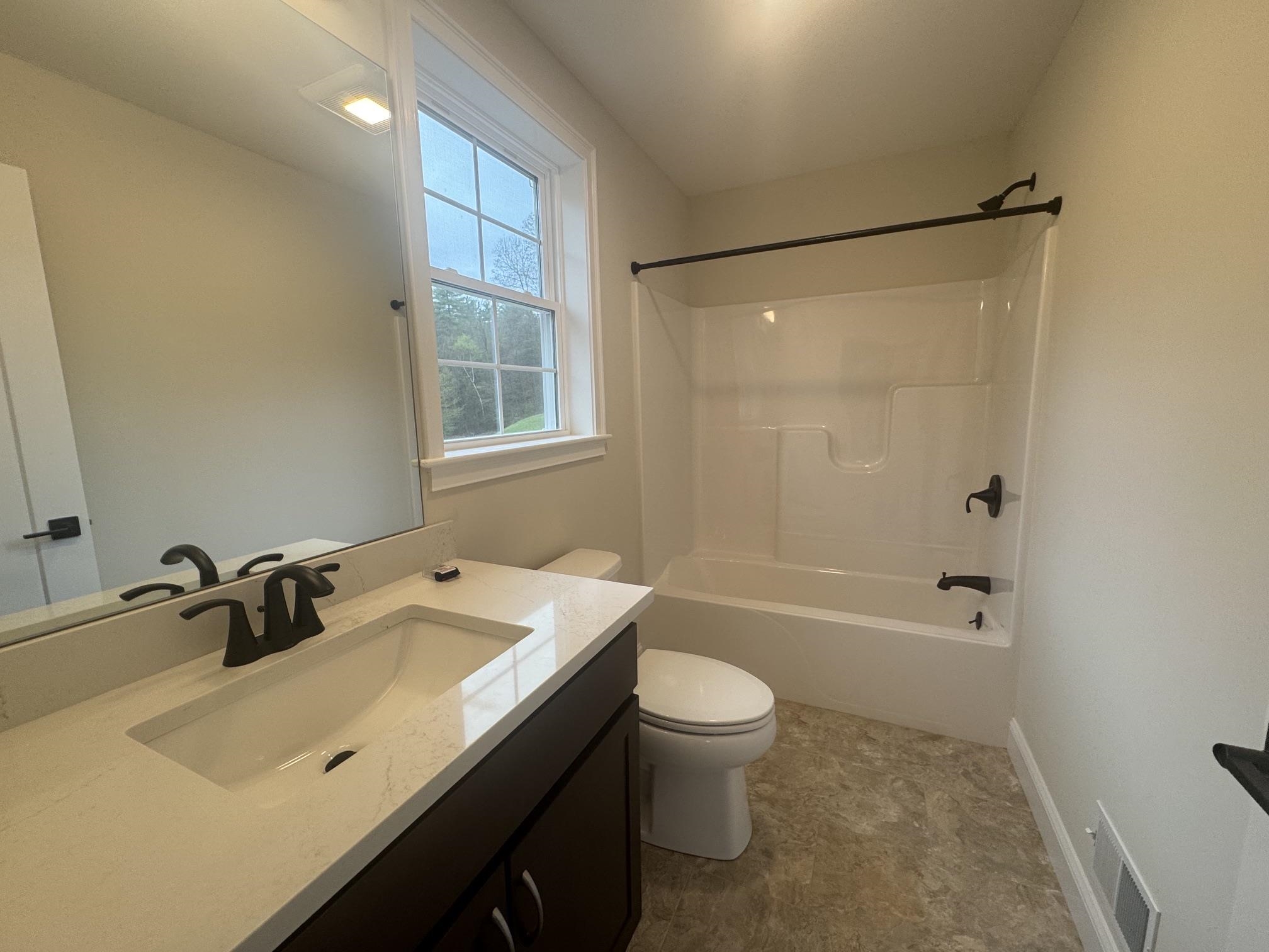 87 Kearsarge Lane Tilton, NH 03276 - Photo 13 of 16