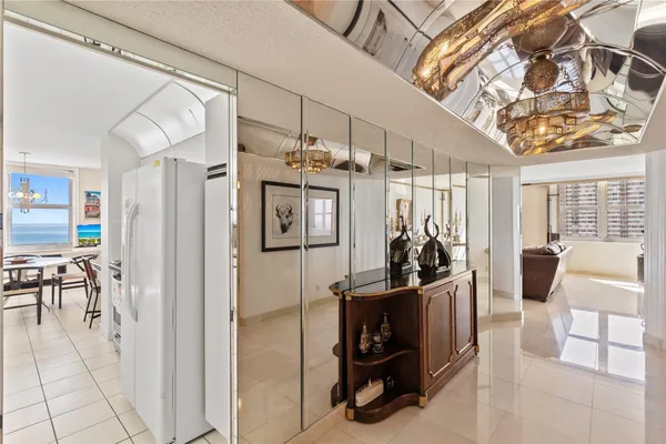 $4,900 | 1920 South Ocean Drive, Unit 11B, Hallandale Beach, FL 33009