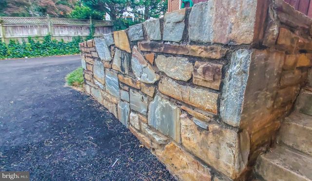 $780,000 | 1106 Tuckahoe Lane, Alexandria, VA 22302