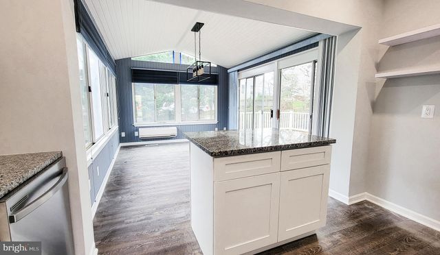 $780,000 | 1106 Tuckahoe Lane, Alexandria, VA 22302