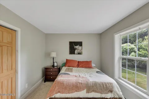 $375,000 | 5 Lake Hills Road, Brunswick, NY 12180