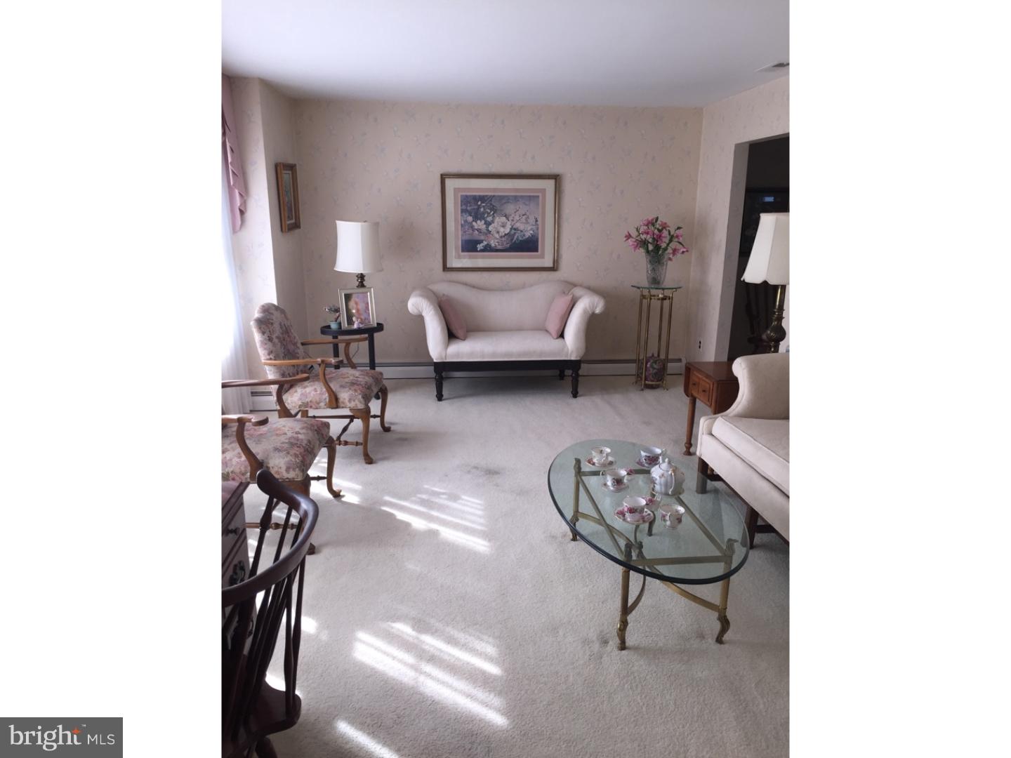 435 Byron Road Warminster, PA 18974 - Photo 8 of 14