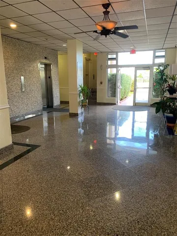 $1,800 | 200 South Birch Road, Unit 806, Fort Lauderdale, FL 33316