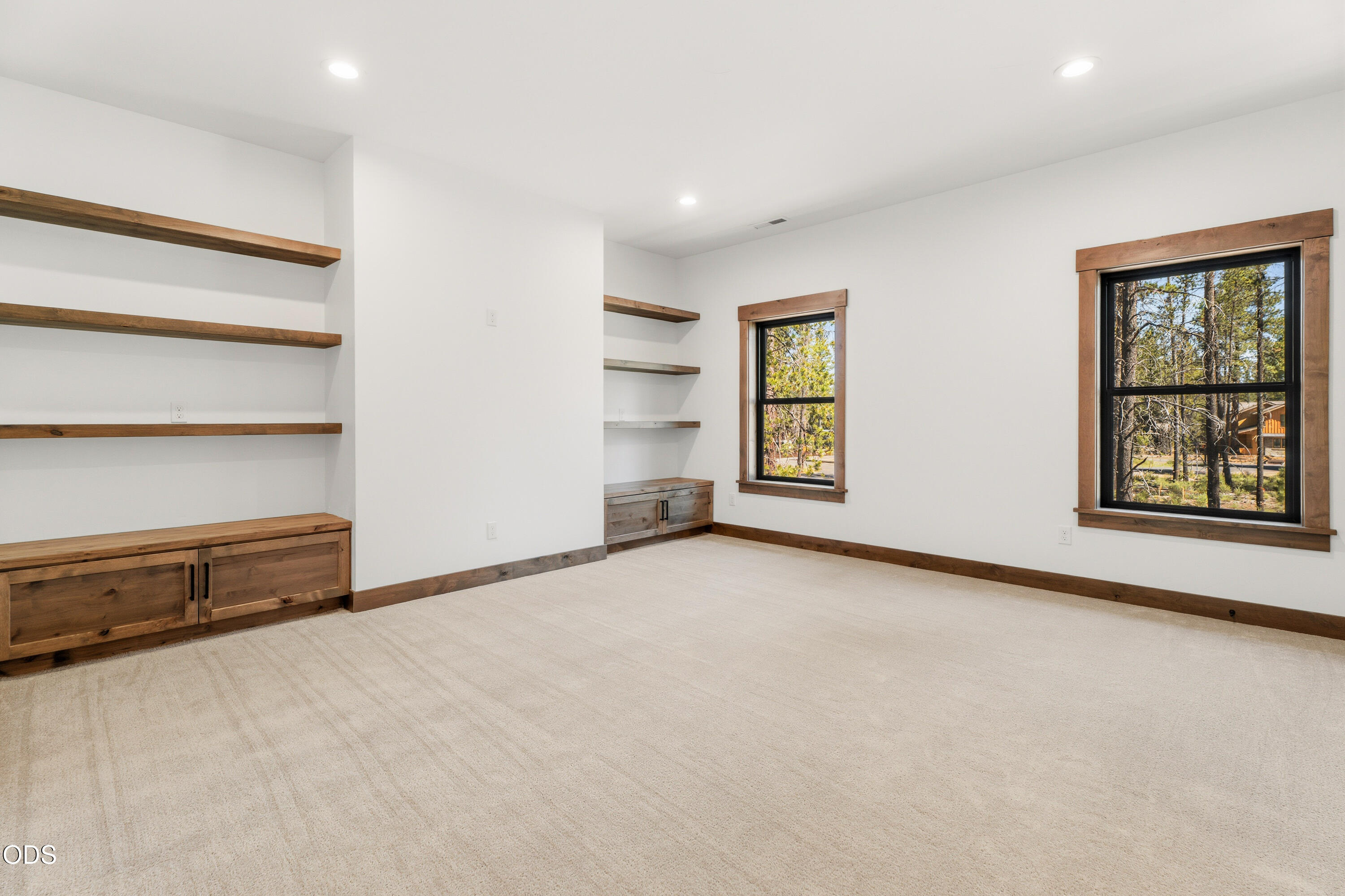 17780 Preservation Loop, Unit 486 Bend, OR 97707 - Photo 31 of 43