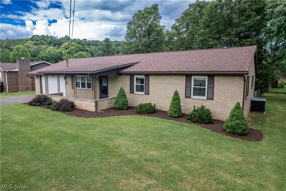 938 Braun Road Belpre, OH 45714 - Photo 2 of 32 Gallery Image 2