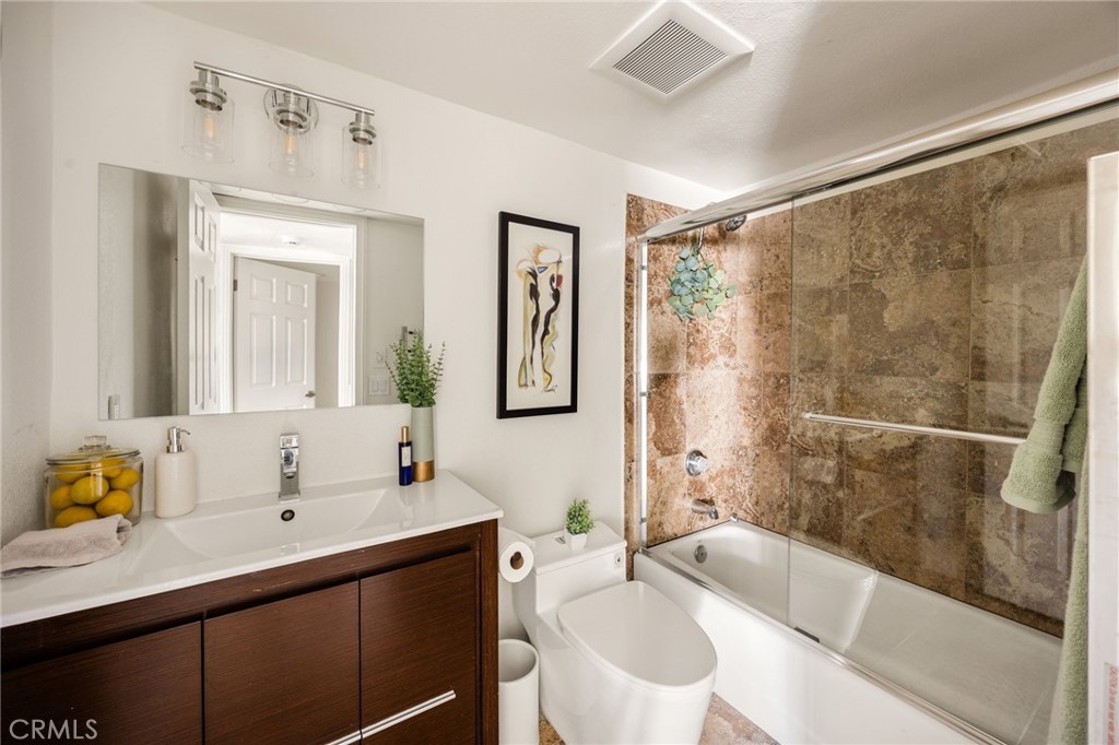 904 South Ridgecrest Circle Anaheim, CA 92807 - Photo 29 of 56 Gallery Image 29