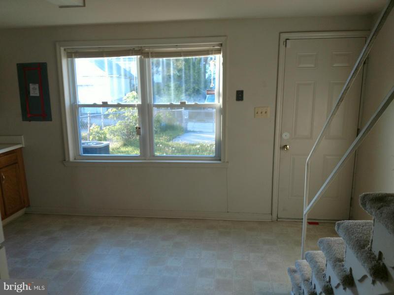 7920 Wynbrook Road Baltimore, MD 21224 - Photo 6 of 16 Kitchen
