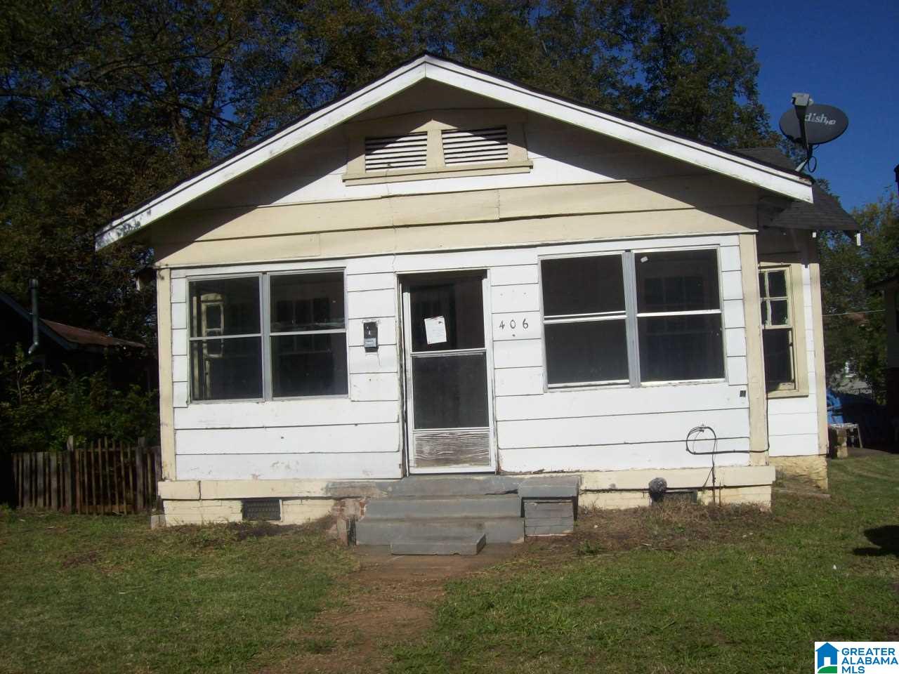 406 Valley Road Fairfield, AL 35064 - Photo 1 of 17
