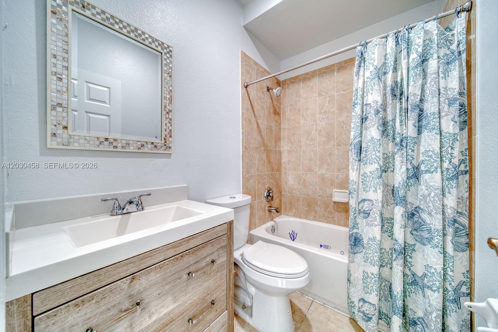 27240 Southwest 138th Path Homestead, FL 33032 - Photo 4 of 44