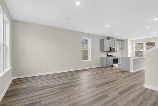 $3,000 | 704 Olivia Street, Pittsburgh, PA 15205