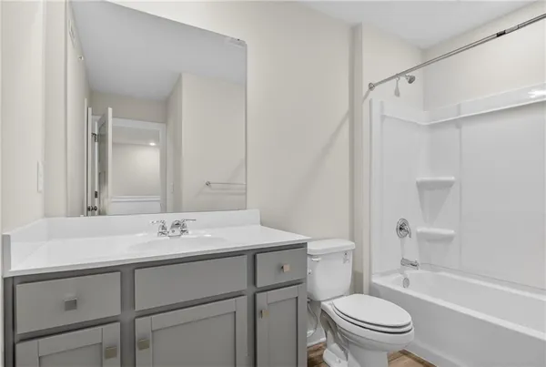 $3,000 | 704 Olivia Street, Pittsburgh, PA 15205