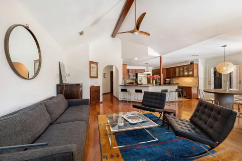 $1,375,000 | 105 Laurelwood Drive North, Austin, TX 78733