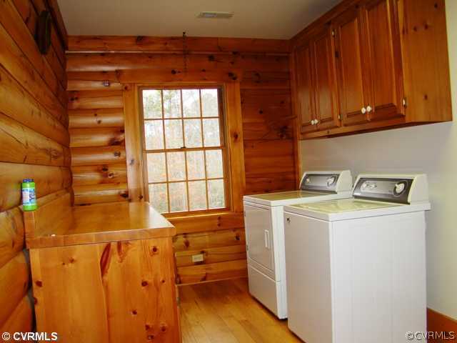 4826 Tatum Road Disputanta, VA 23842 - Photo 21 of 24 a utility room with dryer and washer