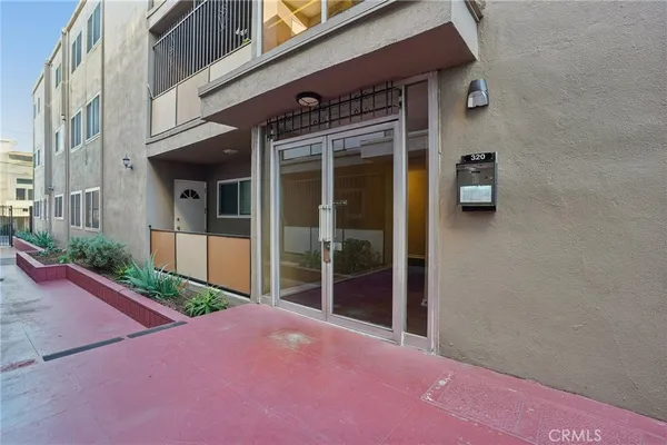 $468,000 | 320 East Spruce Avenue, Inglewood, CA 90301