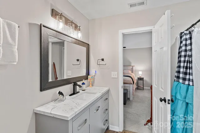 $224,900 | 5415 Kimmerly Woods Drive, Charlotte, NC 28215