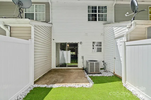 $224,900 | 5415 Kimmerly Woods Drive, Charlotte, NC 28215