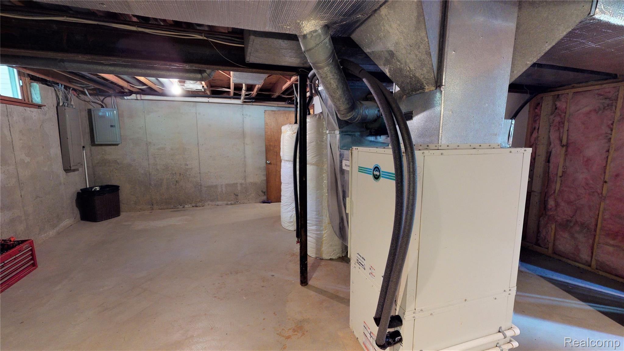 757 North Maxfield Road Brighton, MI 48114 - Photo 27 of 47 HEAT PUMP SERVICING HEAT AND AIR CONDITIONING VERY EFFICIENT SYSTEM 757-Maxfield-09302020_074253e.jpg