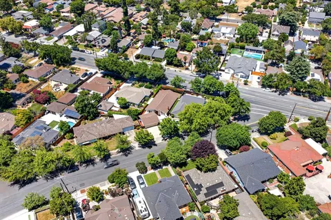 $1,569,000 | 879 El Rio Drive, San Jose, CA 95125