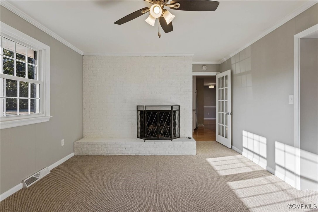1007 Forestview Drive Colonial Heights, VA 23834 - Photo 11 of 40 Family room with ceiling fan, ornamental molding,