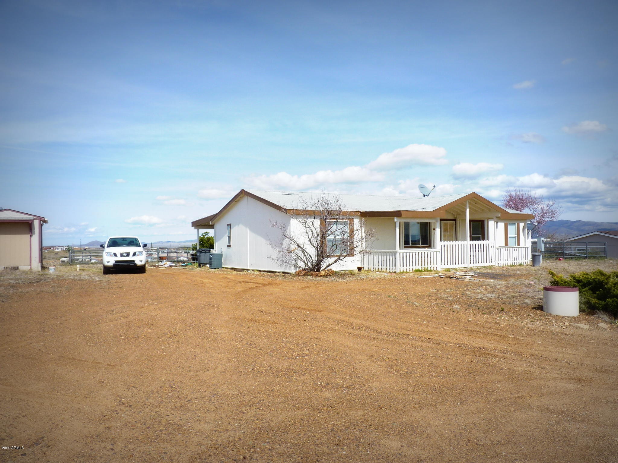 10810 Powerline Road Dewey, AZ 86327 - Photo 48 of 50 Front view from the Driveway