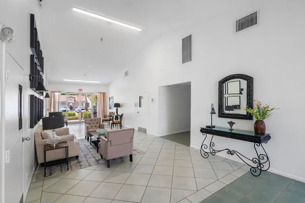 $2,800 | 18560 Sunburst Lane, Unit D, Boca Raton, FL 33496